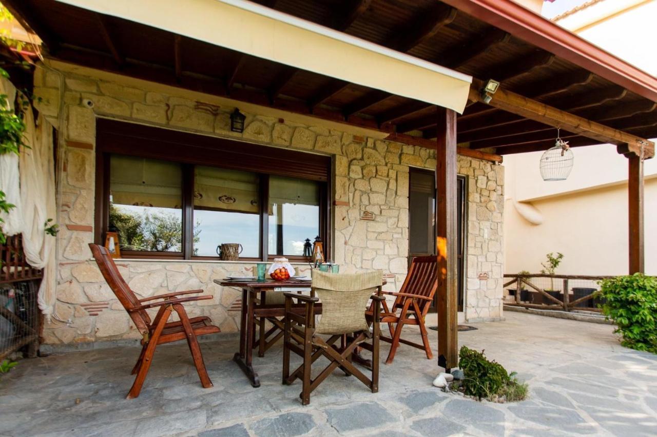 Villa Pino Pueblo 帕利乌里翁 外观 照片