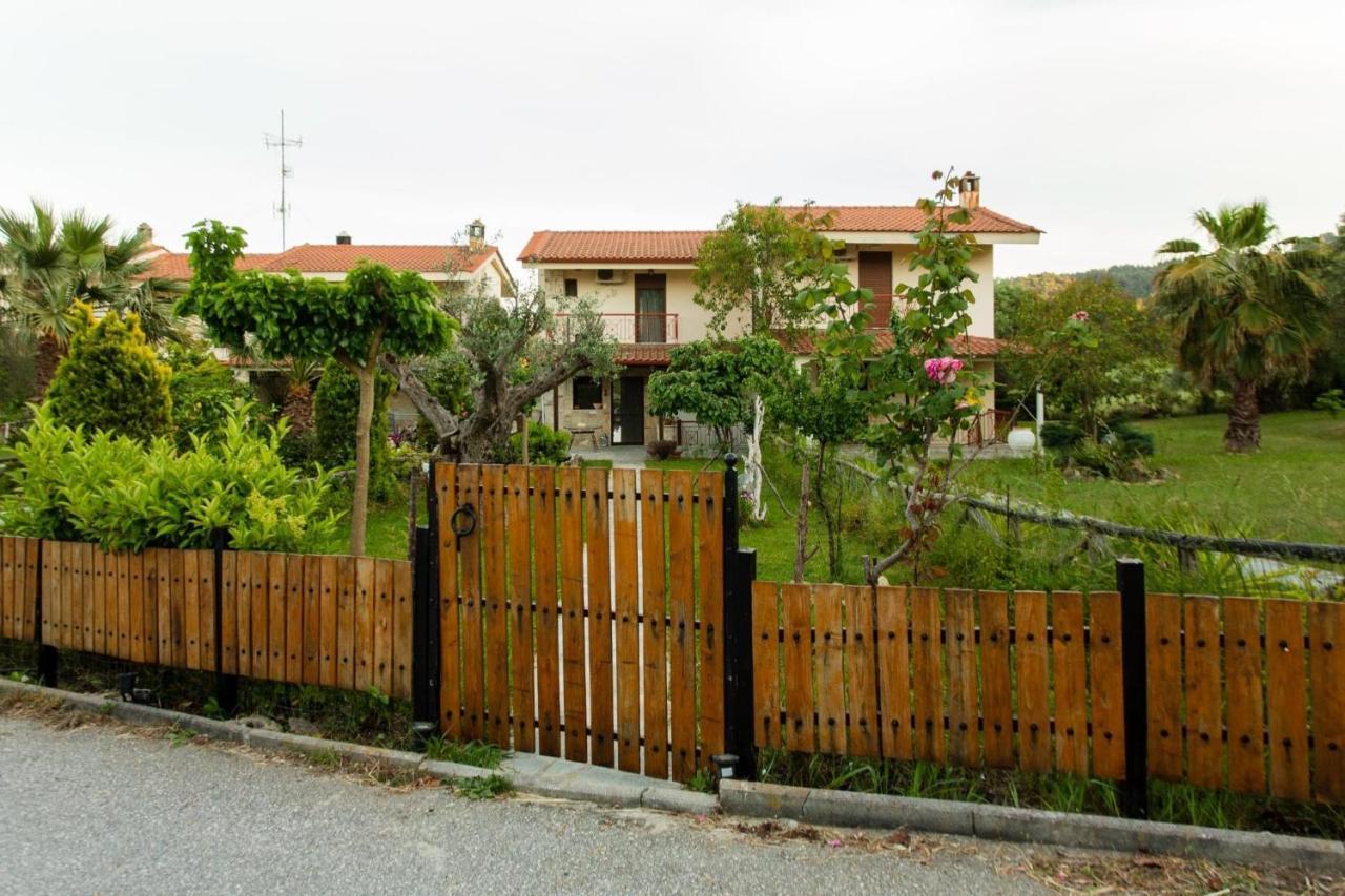 Villa Pino Pueblo 帕利乌里翁 外观 照片